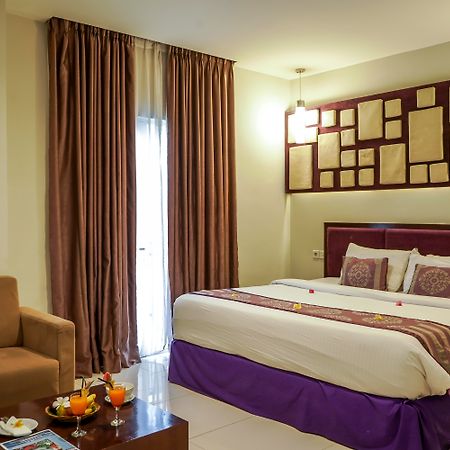 Lombok Plaza Hotel And Convention Mataram Exteriér fotografie