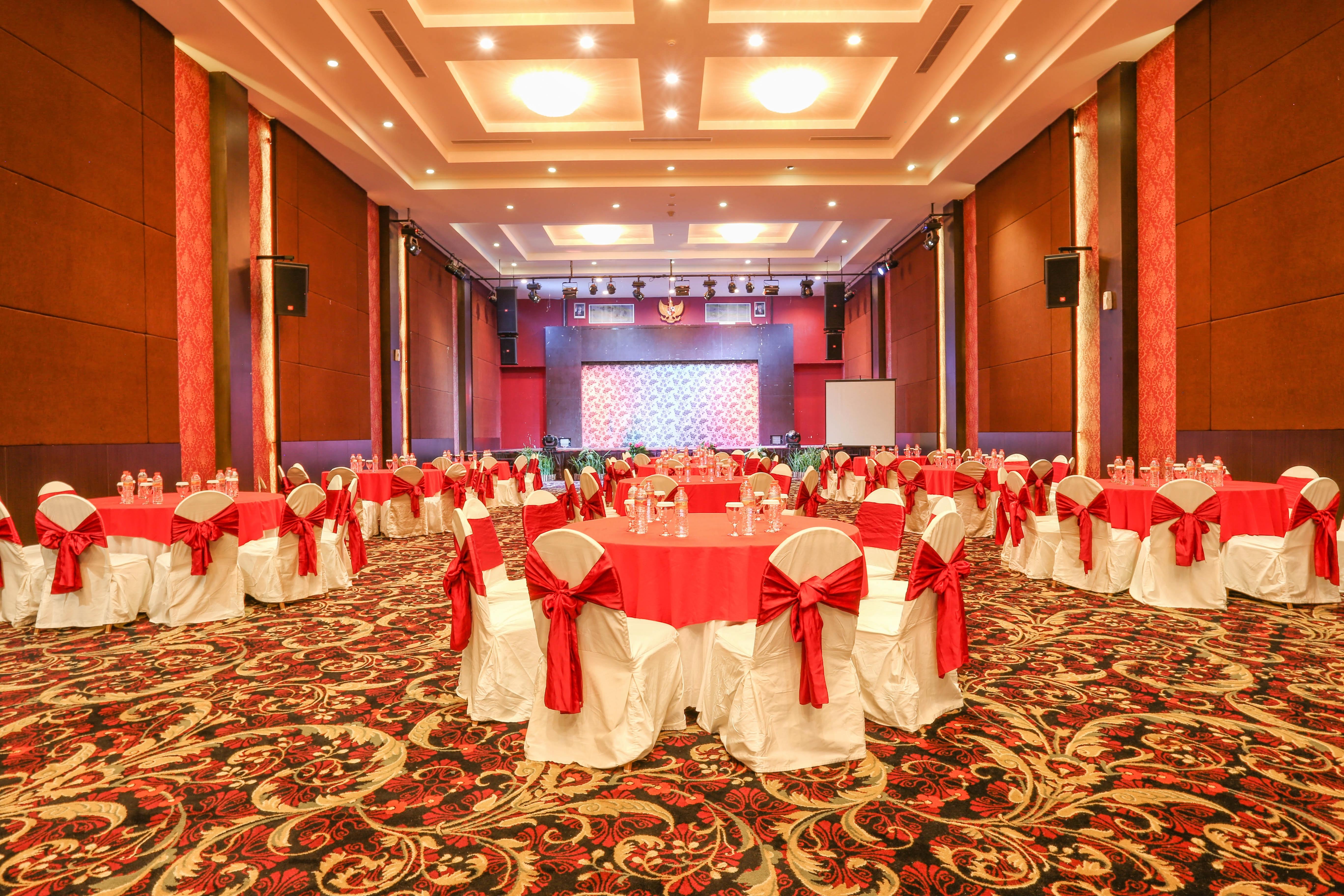 Lombok Plaza Hotel And Convention Mataram Exteriér fotografie
