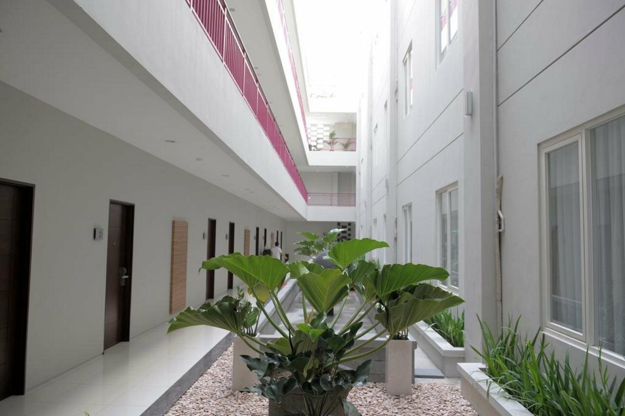 Lombok Plaza Hotel And Convention Mataram Exteriér fotografie